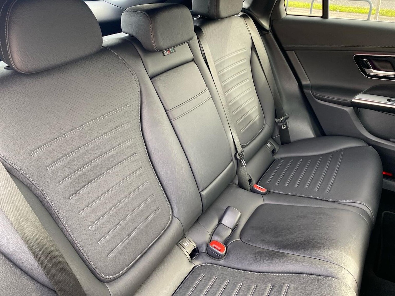 Used Mercedes-Benz GLC 2023 for sale - 76149494: Photo 16