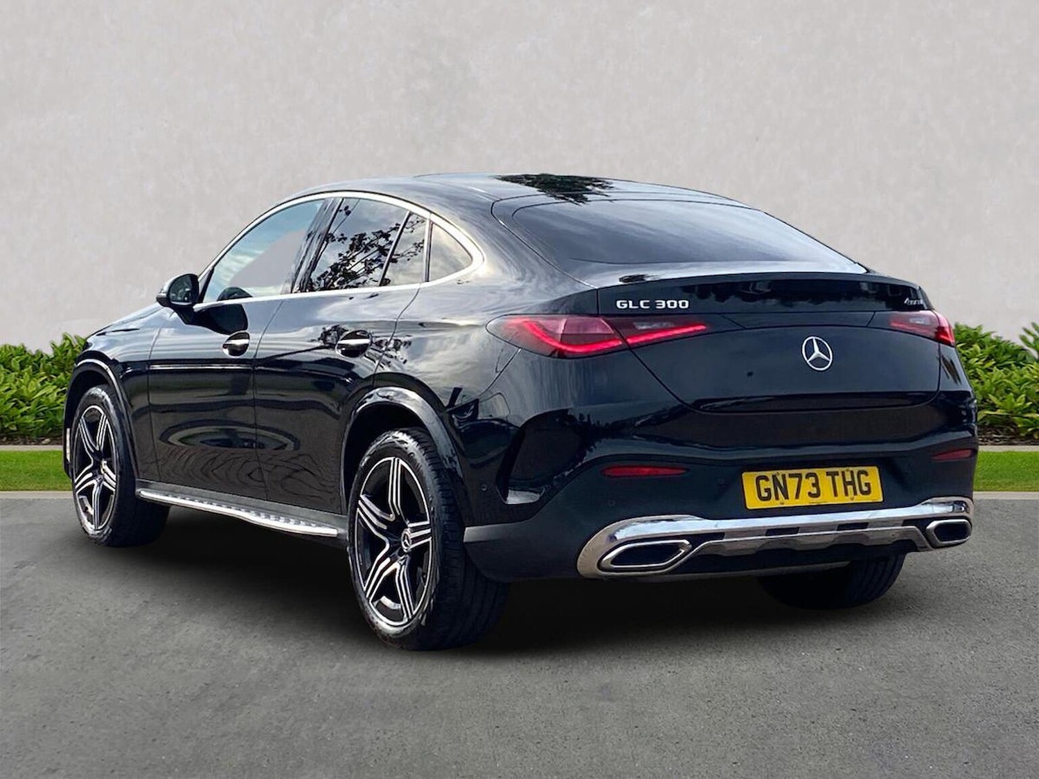 Used Mercedes-Benz GLC 2023 for sale - 76149494: Photo 2