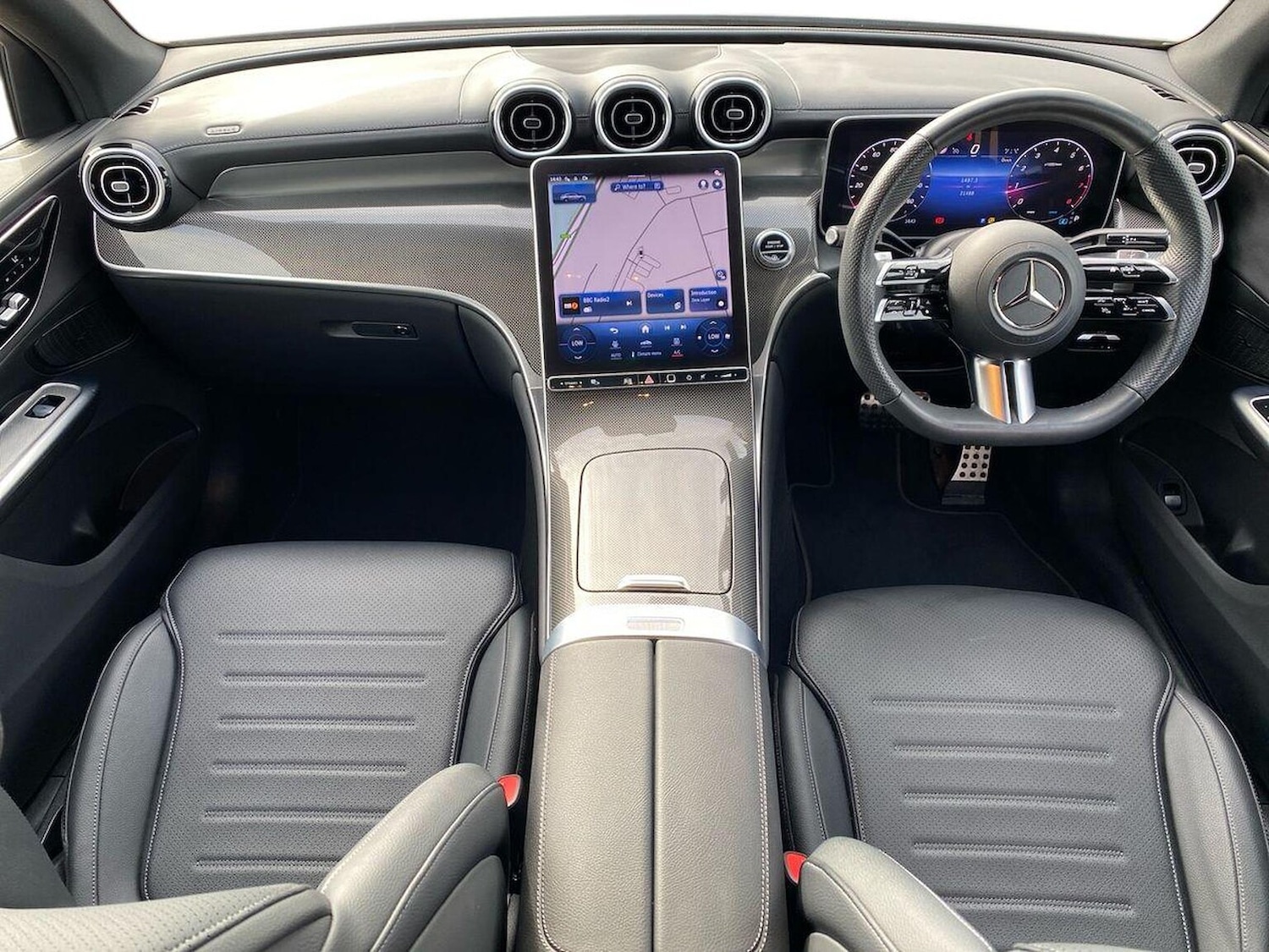 Used Mercedes-Benz GLC 2023 for sale - 76149494: Photo 8