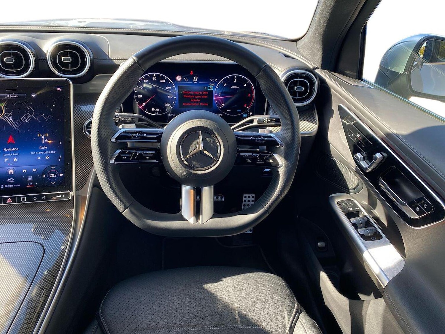 Used Mercedes-Benz GLC 2023 for sale - 76591436: Photo 9