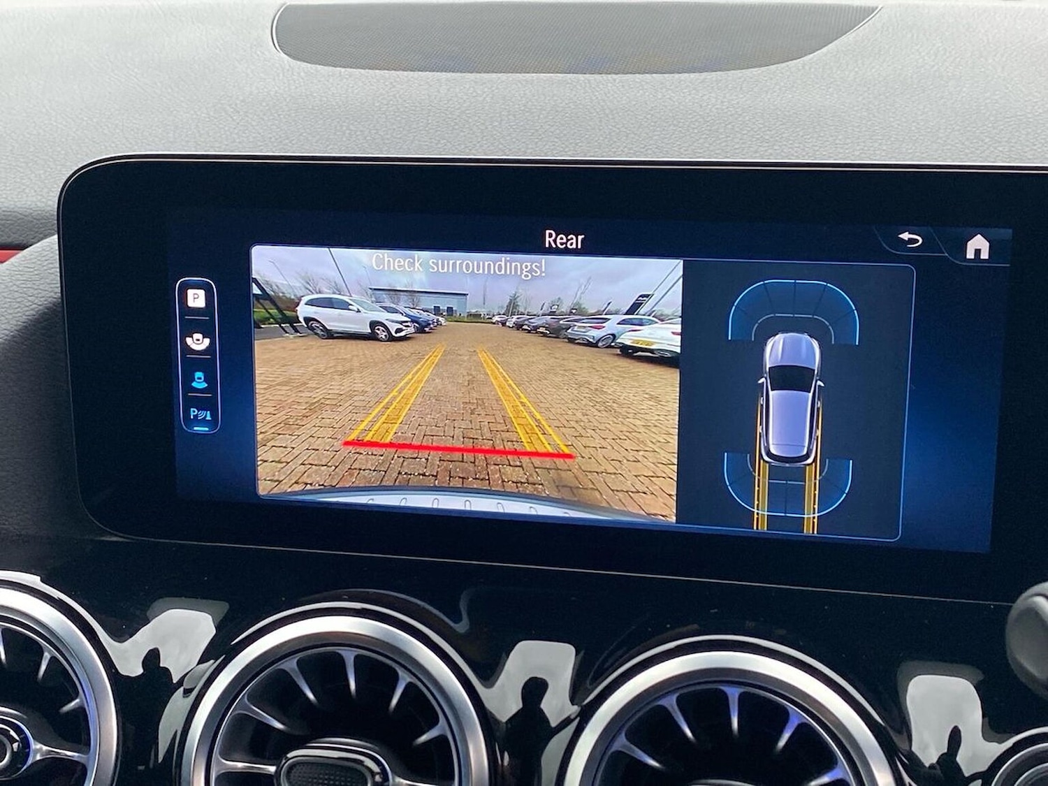 Used Mercedes-Benz GLA 2024 for sale - 76897064: Photo 24