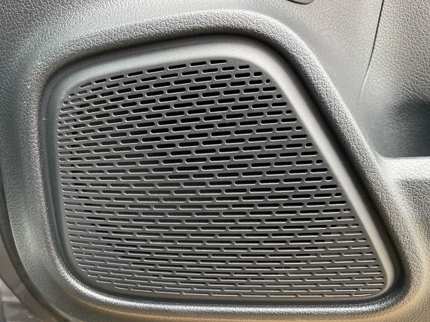 Used Mercedes-Benz GLA 2024 for sale - 76897064: Photo 31