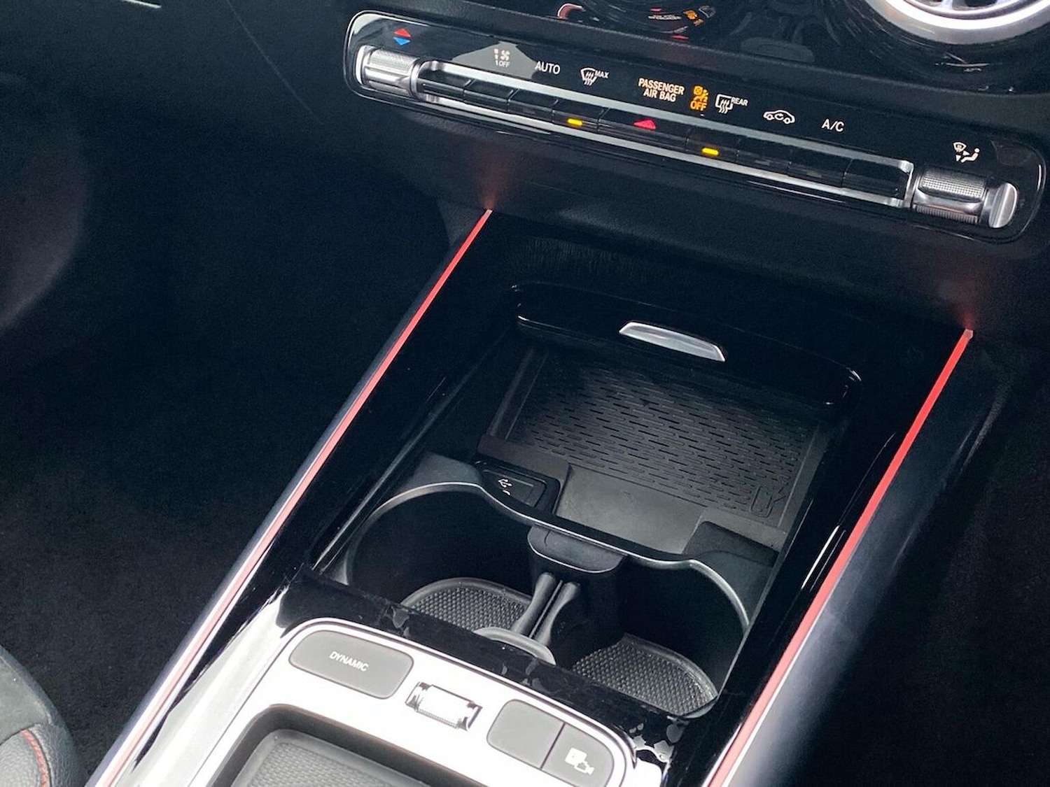 Used Mercedes-Benz GLA 2024 for sale - 76897064: Photo 32