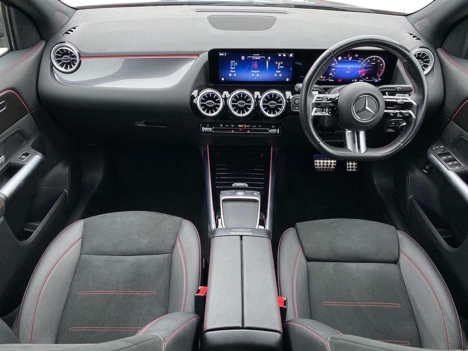 Used Mercedes-Benz GLA 2024 for sale - 76897064: Photo 8