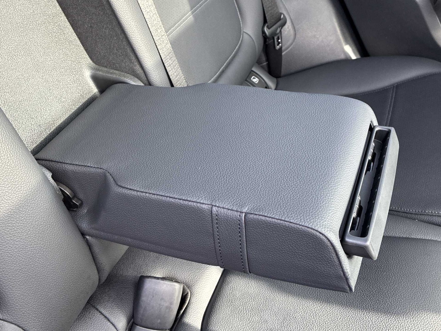 Used Mercedes-Benz GLC 2024 for sale - 78192507: Photo 39