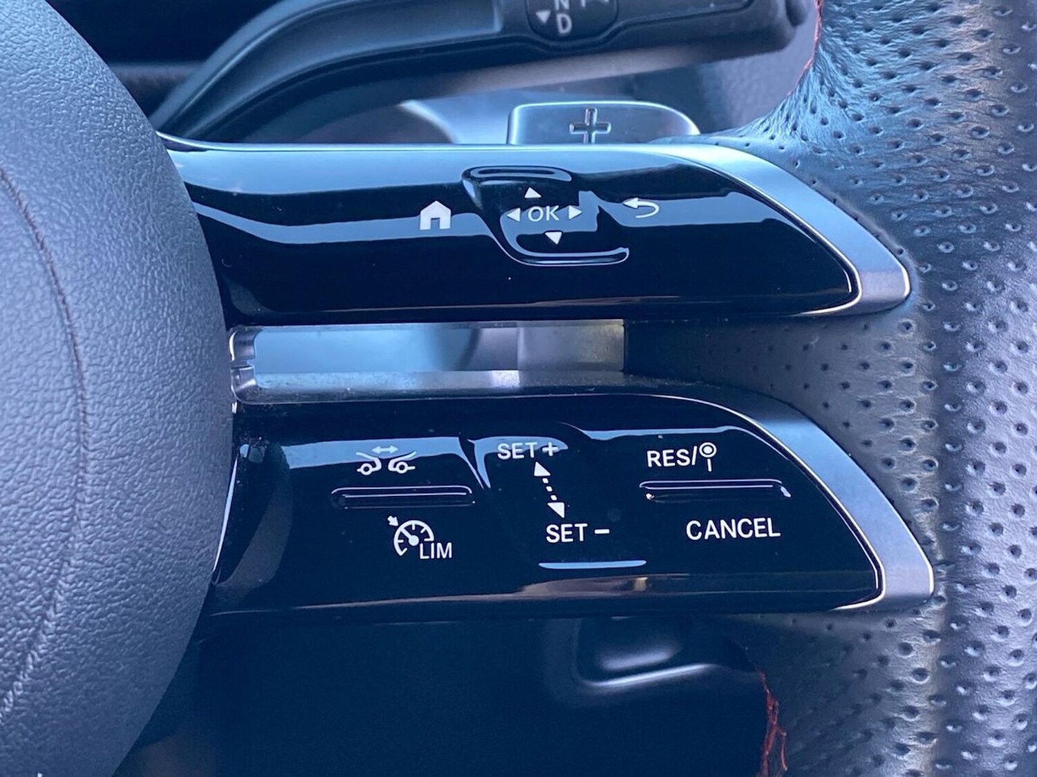 Used Mercedes-Benz GLB 2024 for sale - 76478212: Photo 29