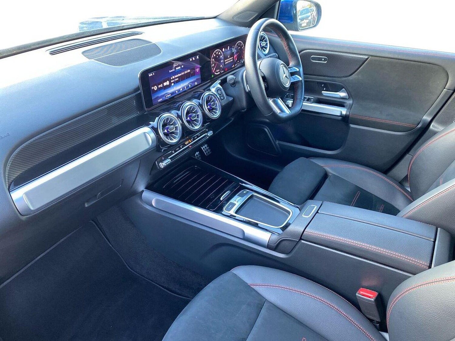 Used Mercedes-Benz GLB 2024 for sale - 76478212: Photo 9