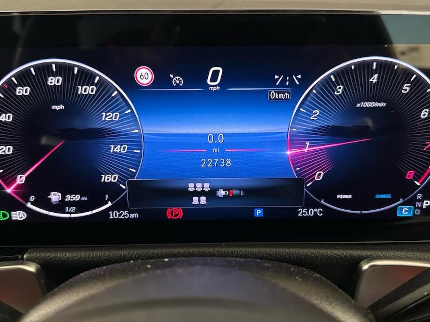 Used Mercedes-Benz GLB 2024 for sale - 76478210: Photo 4