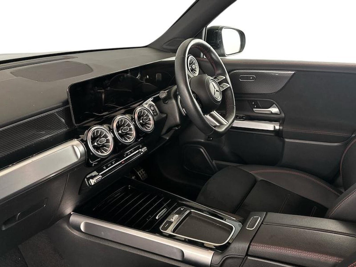 Used Mercedes-Benz GLB 2024 for sale - 76478210: Photo 5