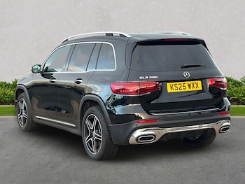 Used Mercedes-Benz GLB 2025 for sale - 77056648: Photo