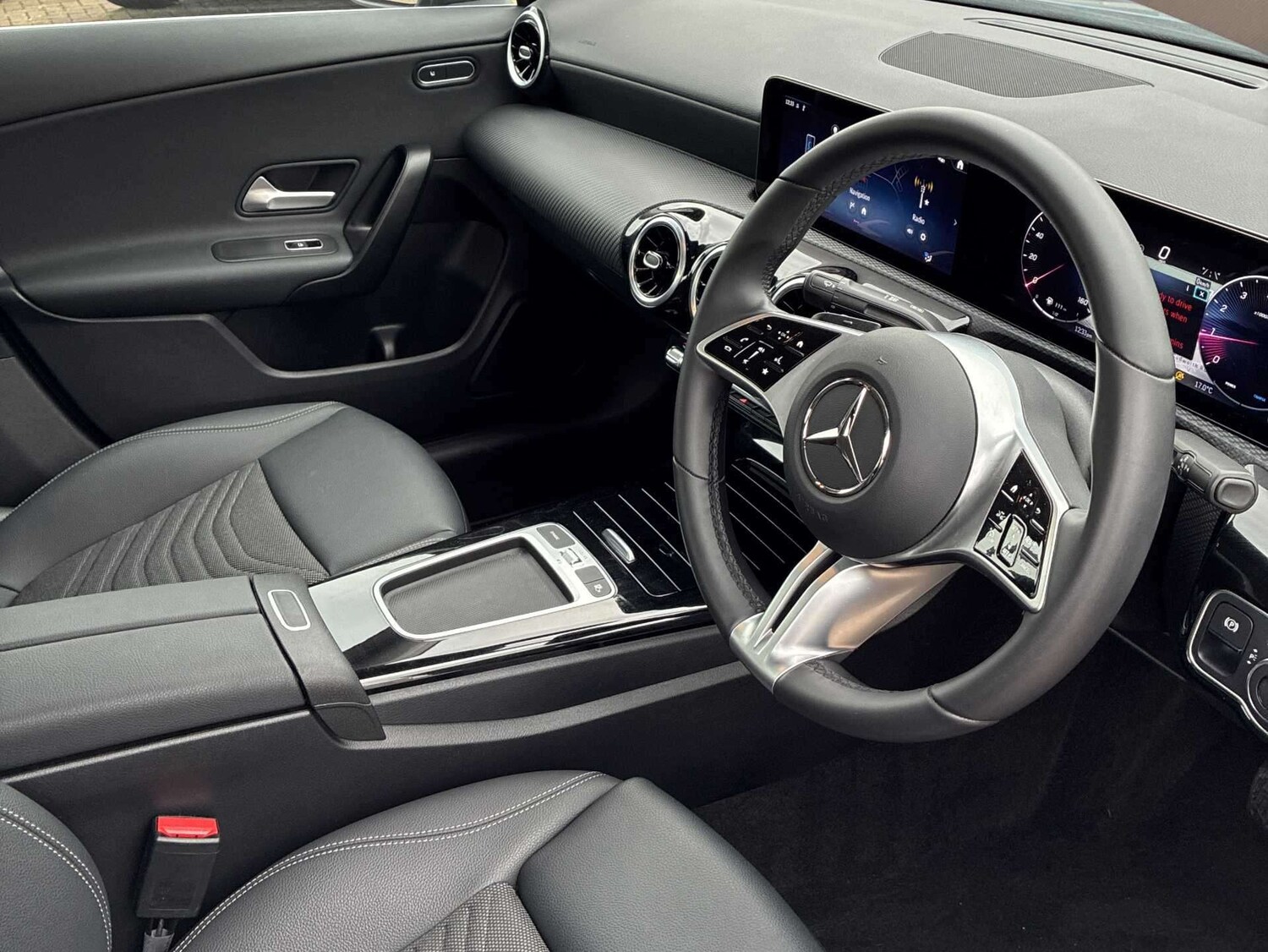 Used Mercedes-Benz CLA 2025 for sale - 78176543: Photo 14