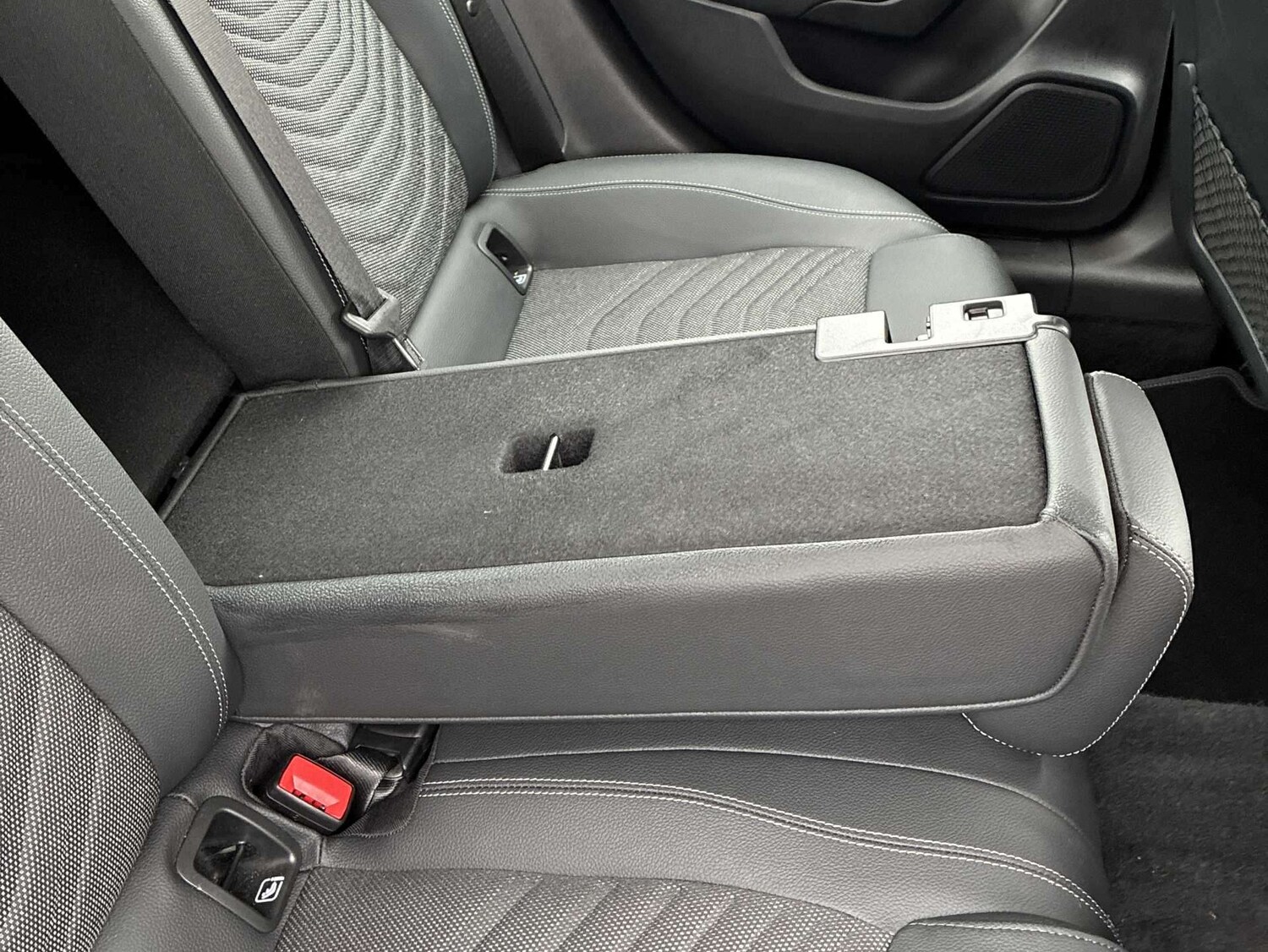 Used Mercedes-Benz CLA 2025 for sale - 78176543: Photo 38