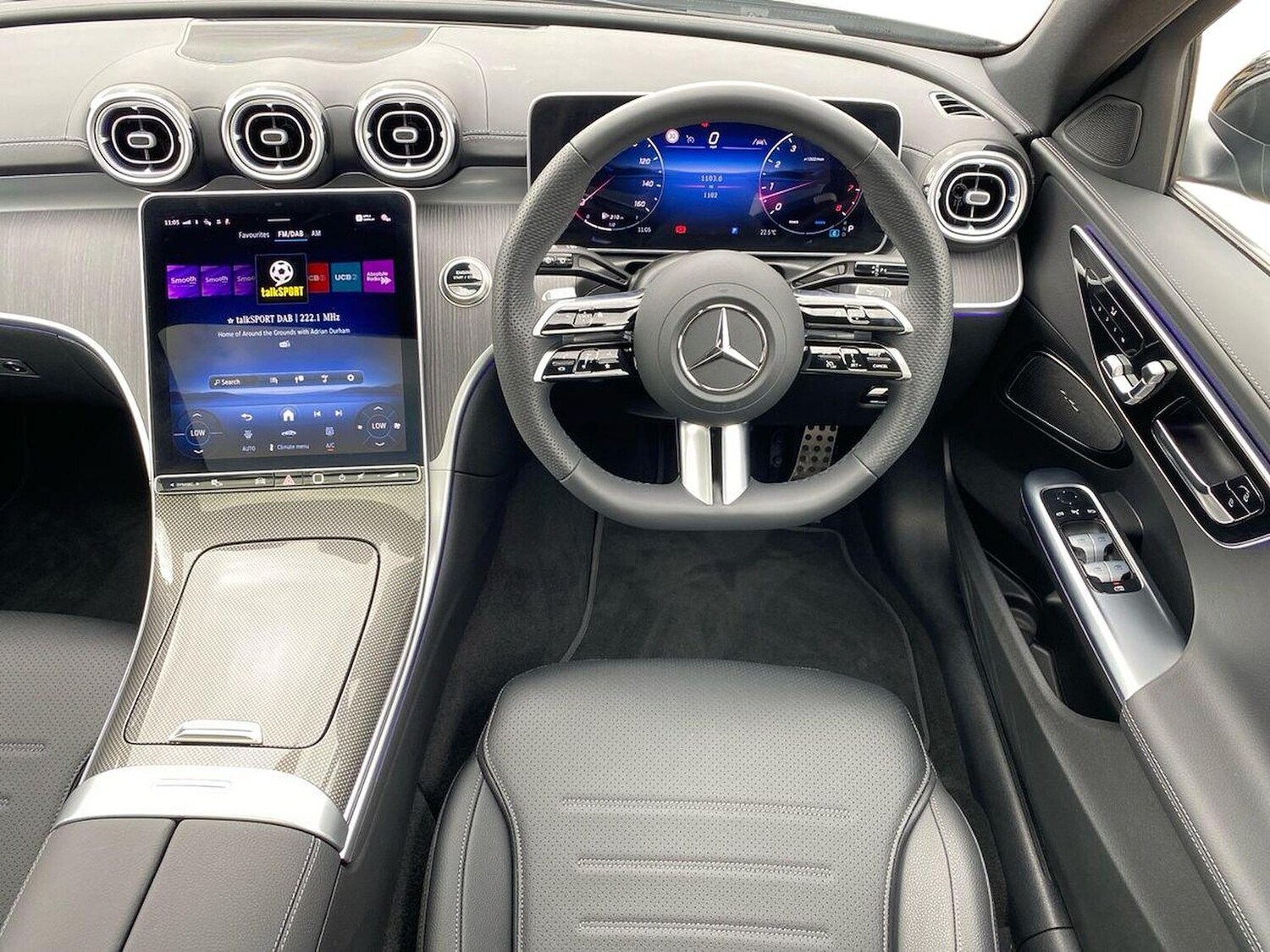 Used Mercedes-Benz C-Class 2025 for sale - 76057952: Photo 9