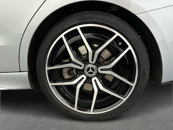 Used Mercedes-Benz C-Class 2024 for sale - 75476085: Photo