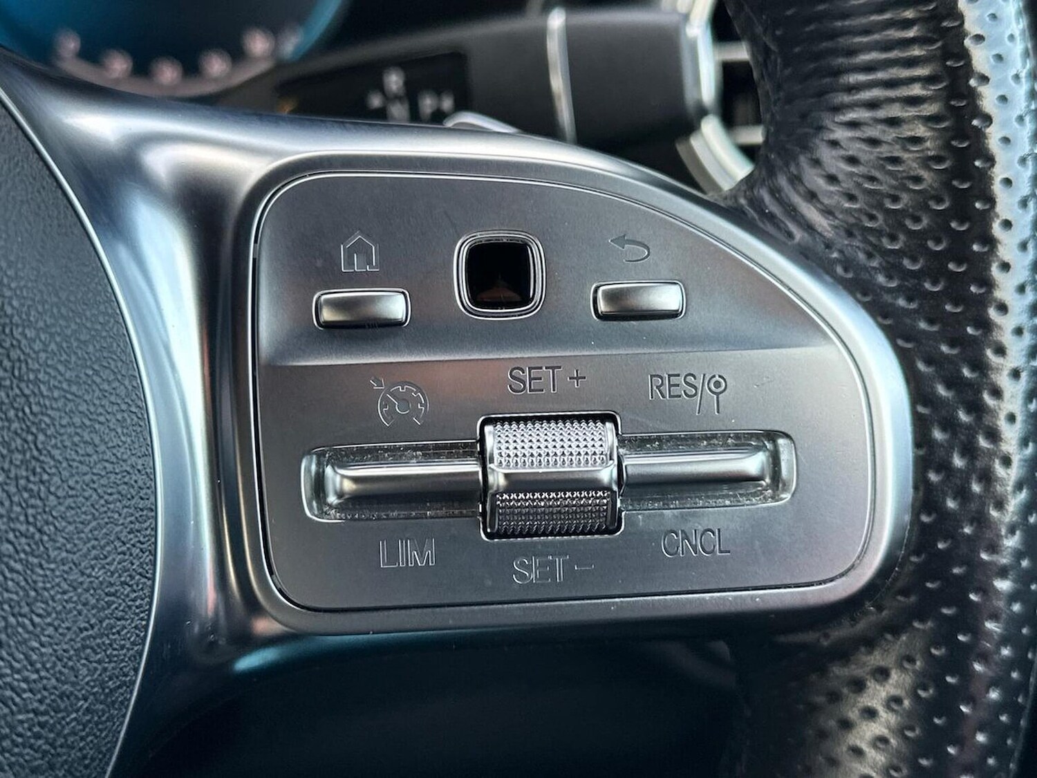 Used Mercedes-Benz GLC 2022 for sale - 76628090: Photo 27