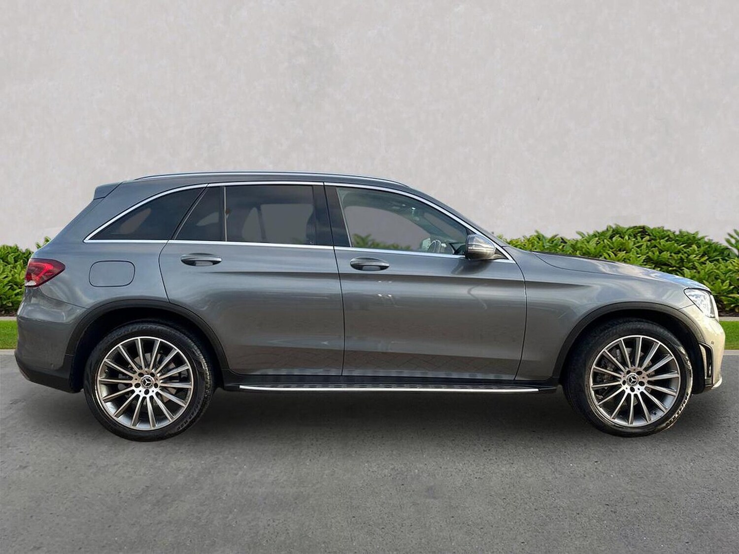 Used Mercedes-Benz GLC 2022 for sale - 76628090: Photo 3
