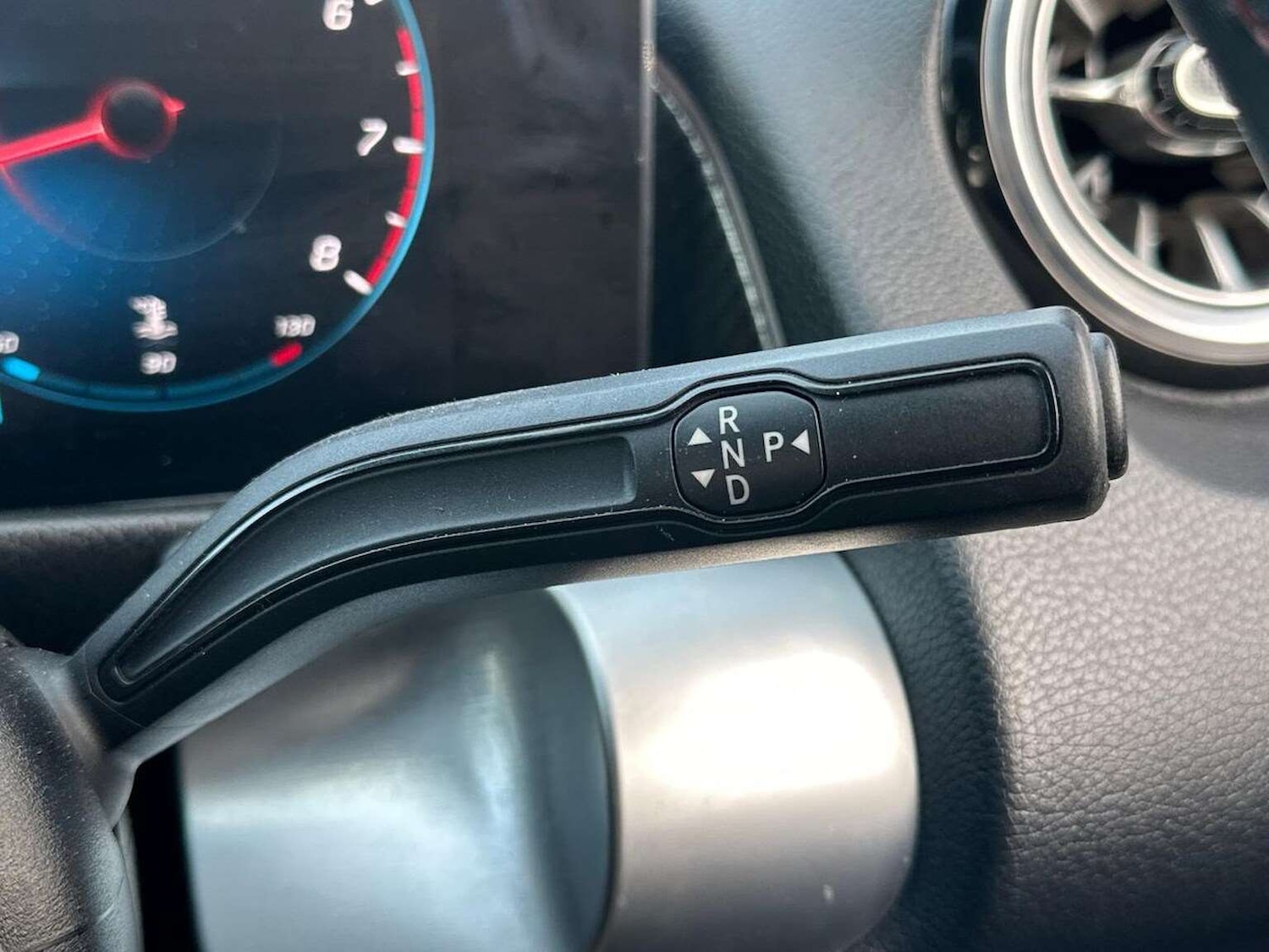 Used Mercedes-Benz GLB 2022 for sale - 77688070: Photo 29