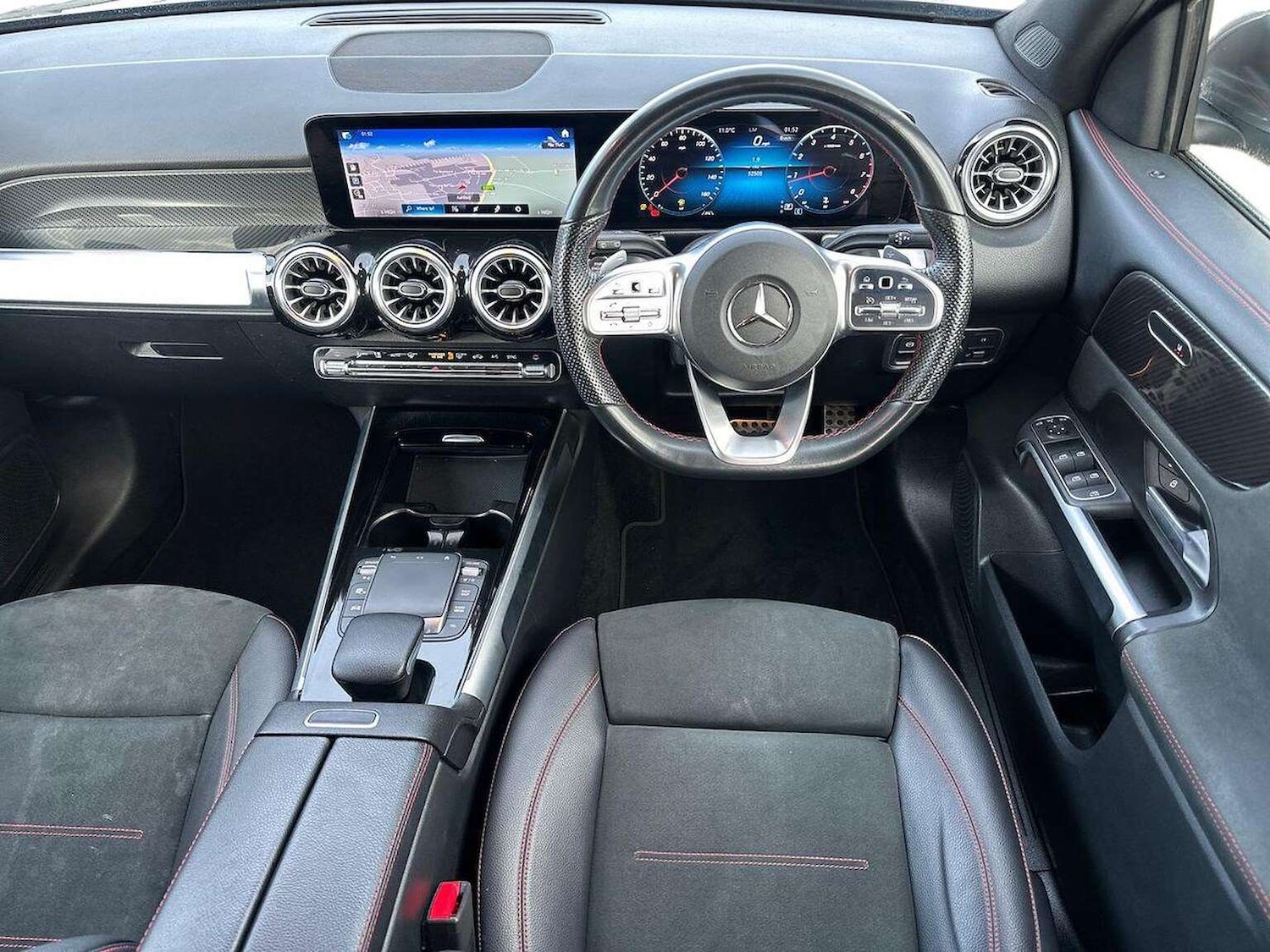 Used Mercedes-Benz GLB 2022 for sale - 77688070: Photo 9