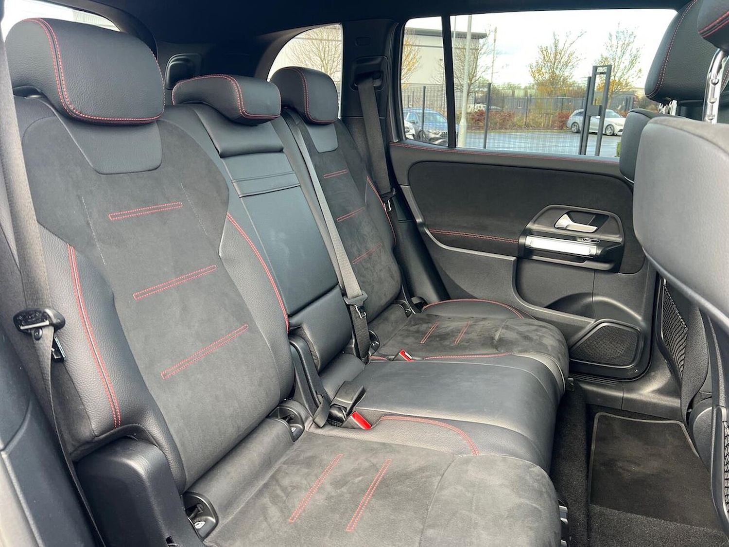 Used Mercedes-Benz GLB 2022 for sale - 76770037: Photo 16