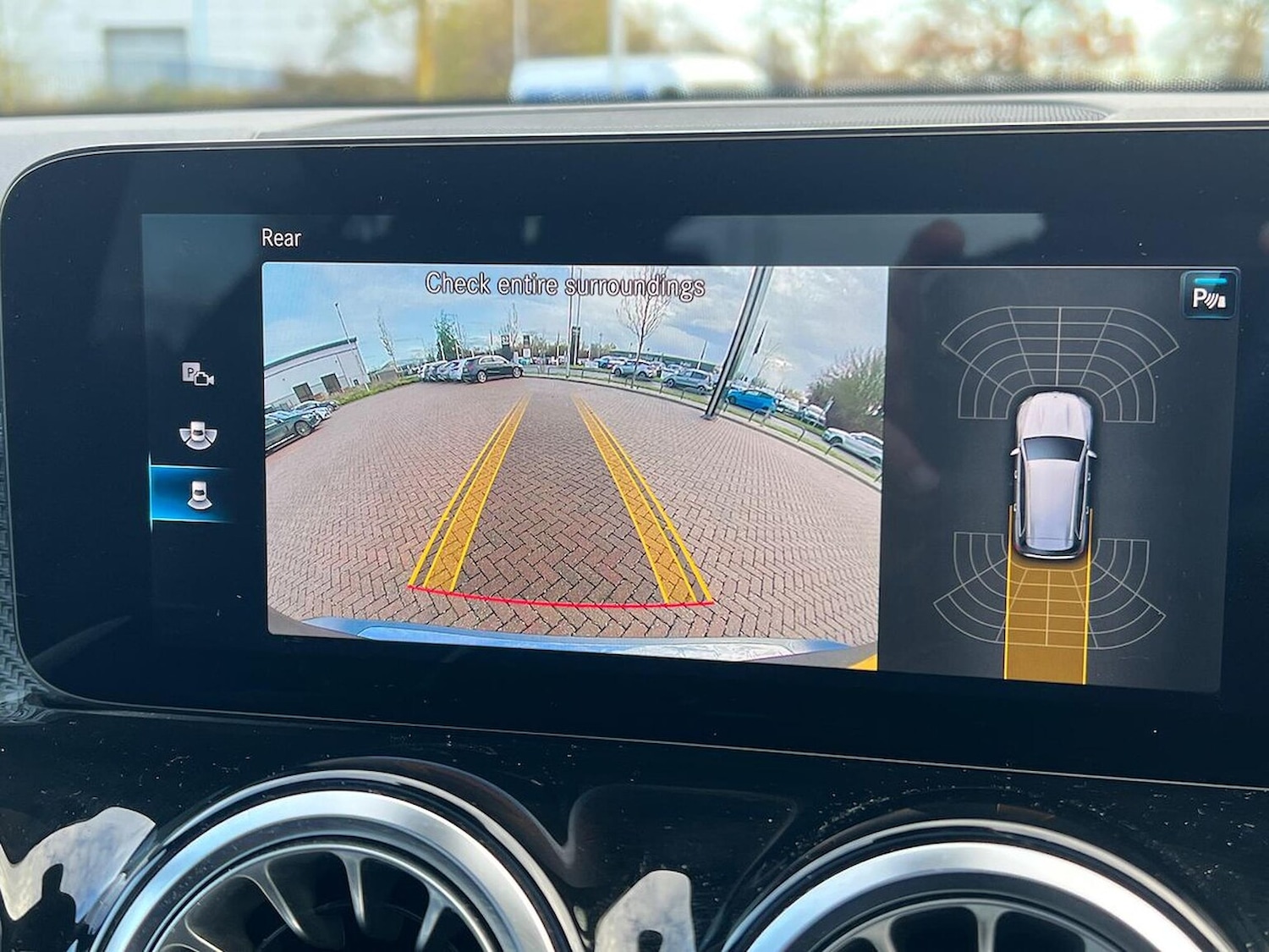 Used Mercedes-Benz GLB 2022 for sale - 76770037: Photo 23