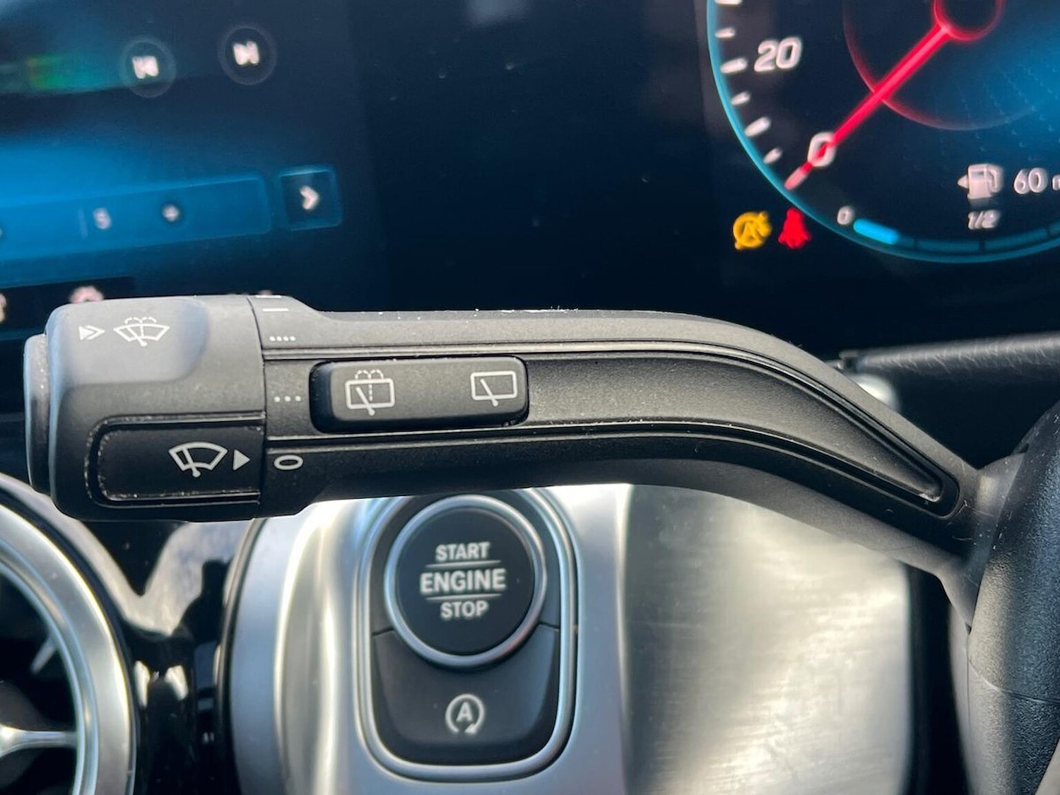 Used Mercedes-Benz GLB 2022 for sale - 76770037: Photo 28