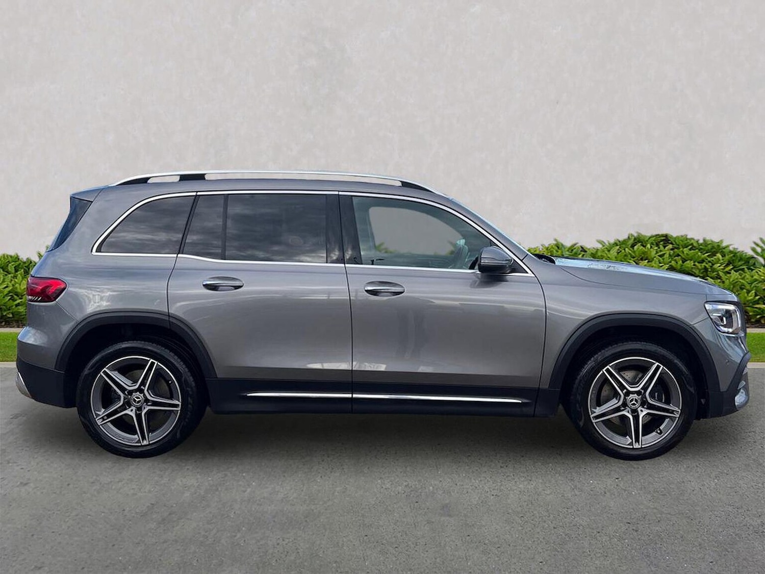 Used Mercedes-Benz GLB 2022 for sale - 76770037: Photo 3