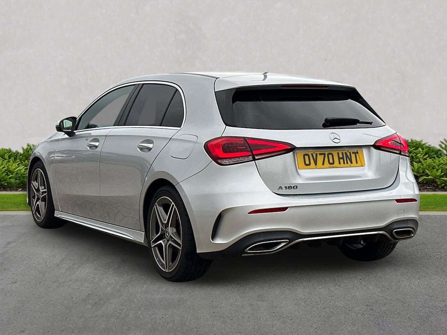 Used Mercedes-Benz A-Class 2020 for sale - 77872142: Photo 2