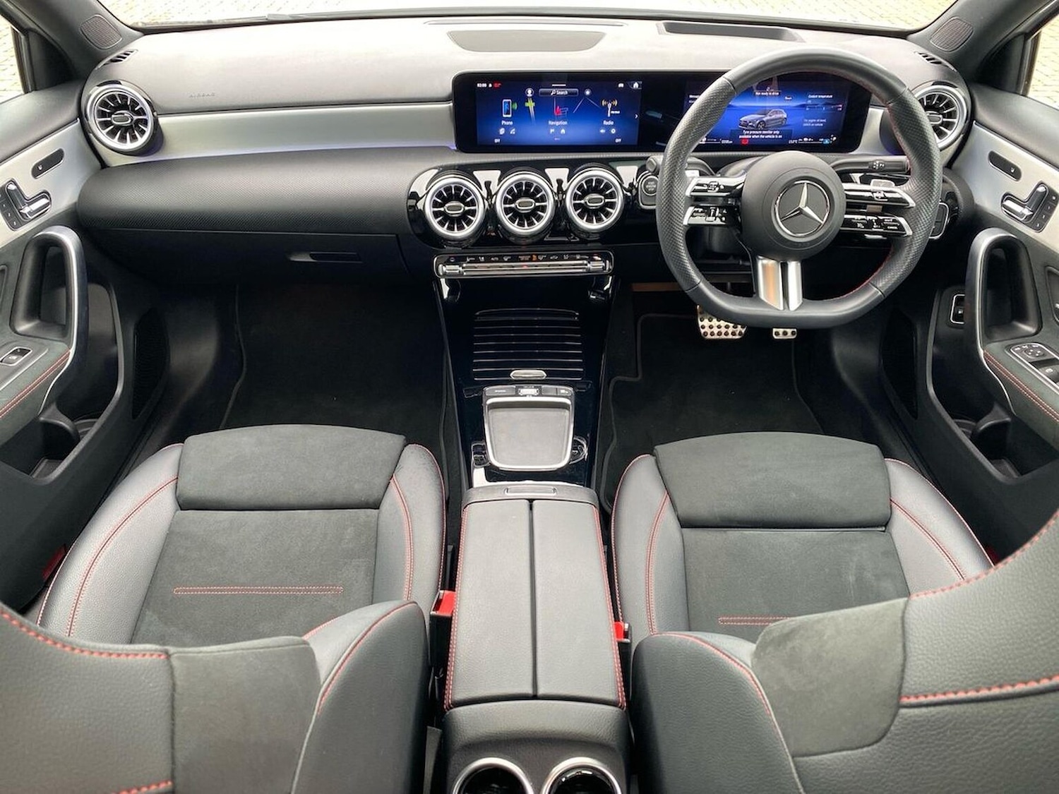 Used Mercedes-Benz A-Class 2024 for sale - 76281265: Photo 8