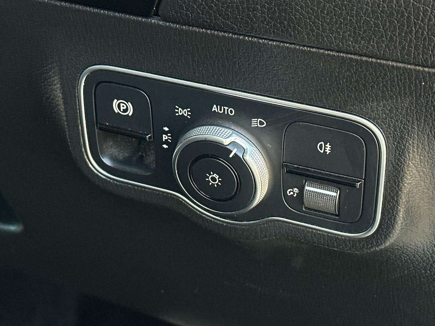 Used Mercedes-Benz EQA 2021 for sale - 77603710: Photo 31