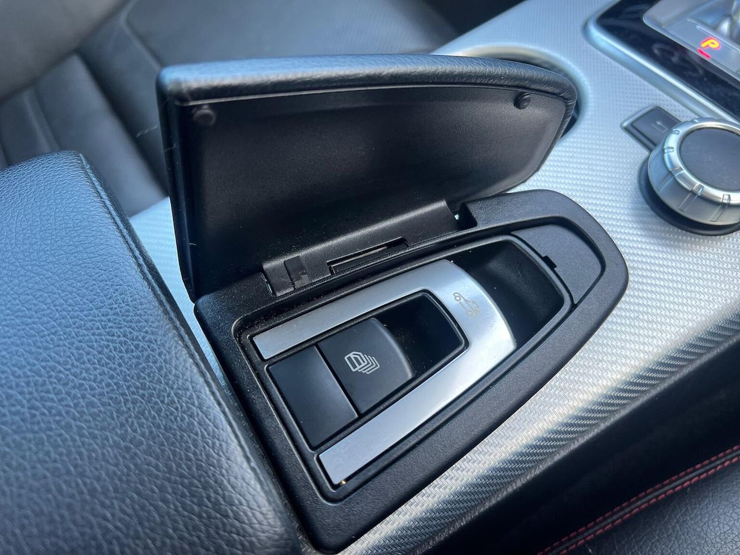 Used Mercedes-Benz SLC 2016 for sale - 77488884: Photo 16