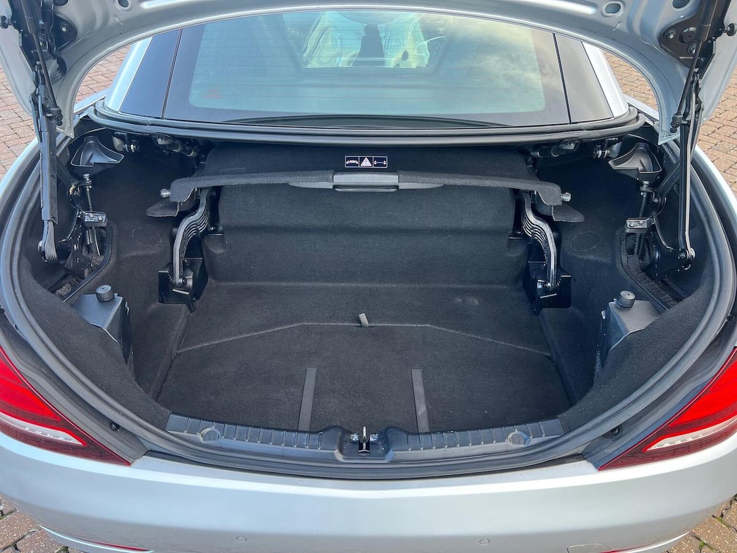 Used Mercedes-Benz SLC 2016 for sale - 77488884: Photo 17