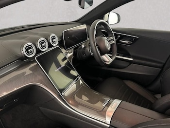 Used Mercedes-Benz C-Class 2024 for sale - 75475591: Photo