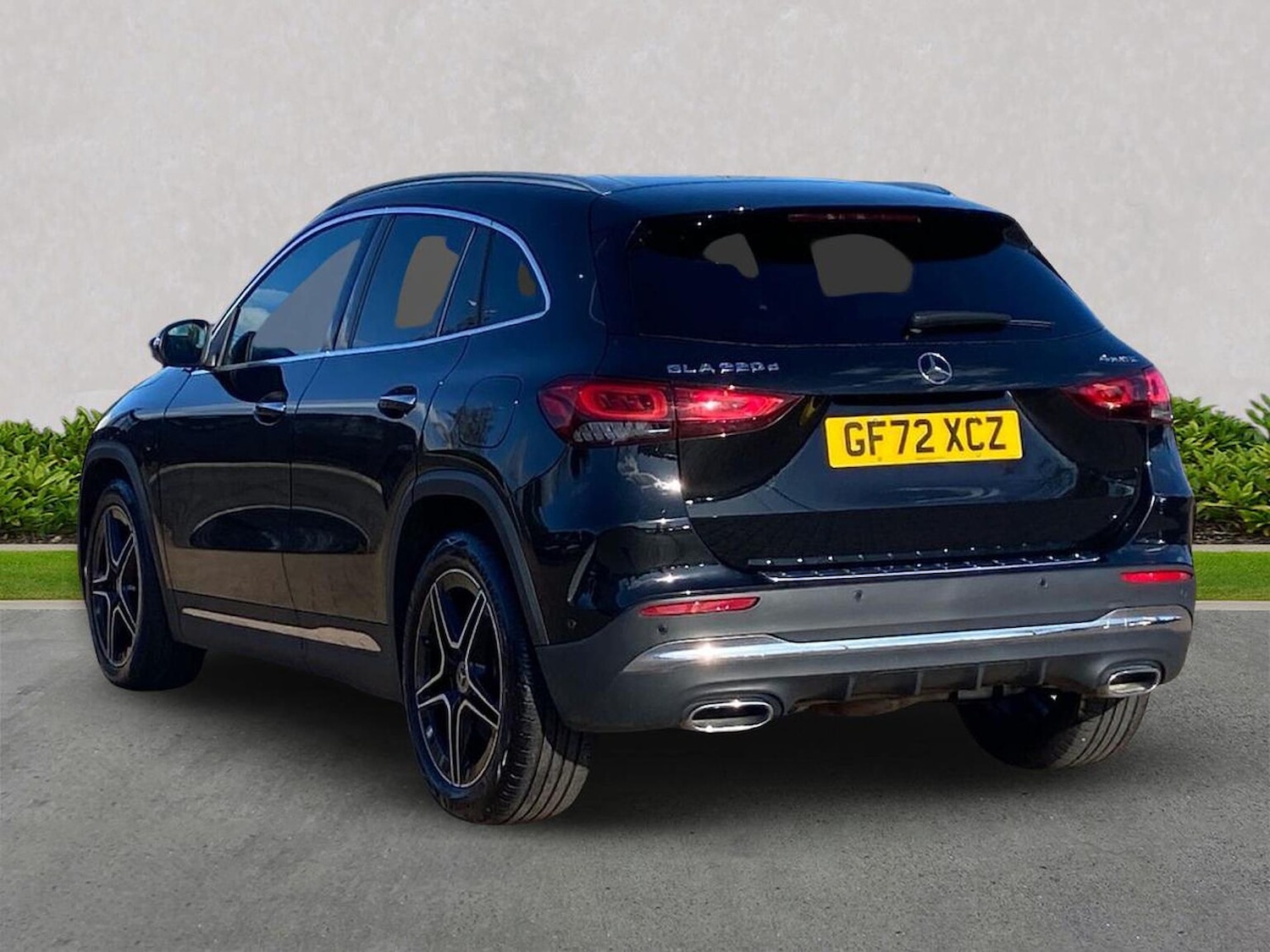 Used Mercedes-Benz GLA 2022 for sale - 76369165: Photo 2