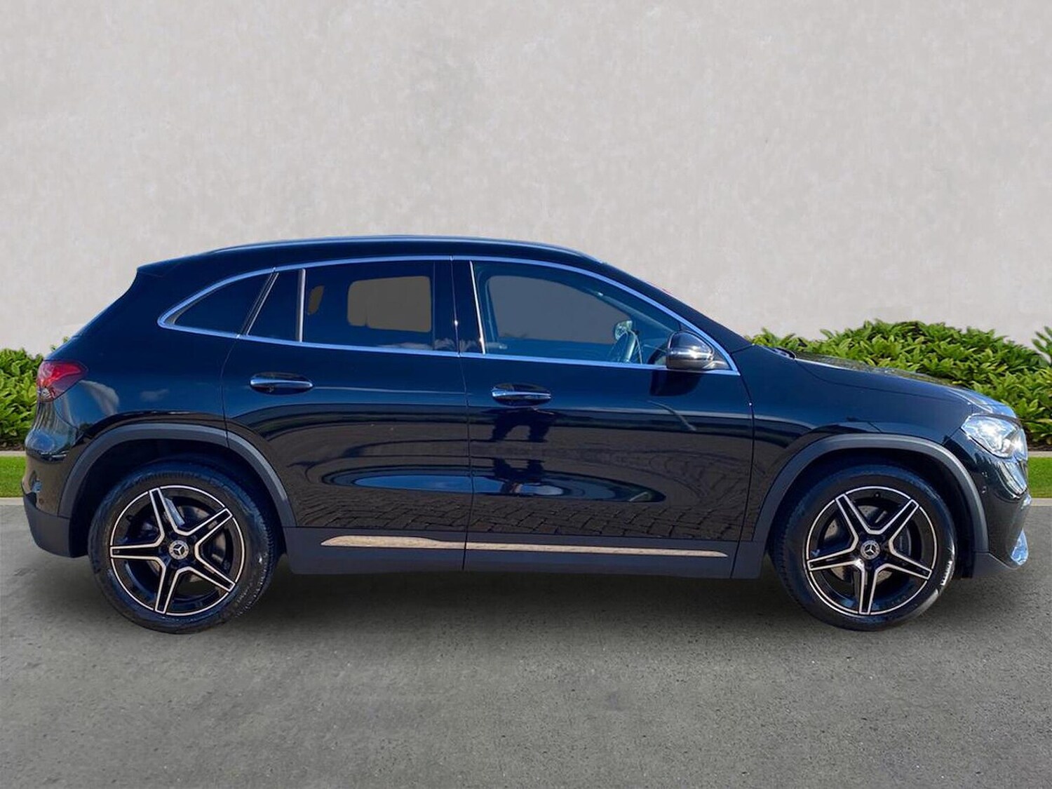 Used Mercedes-Benz GLA 2022 for sale - 76369165: Photo 3