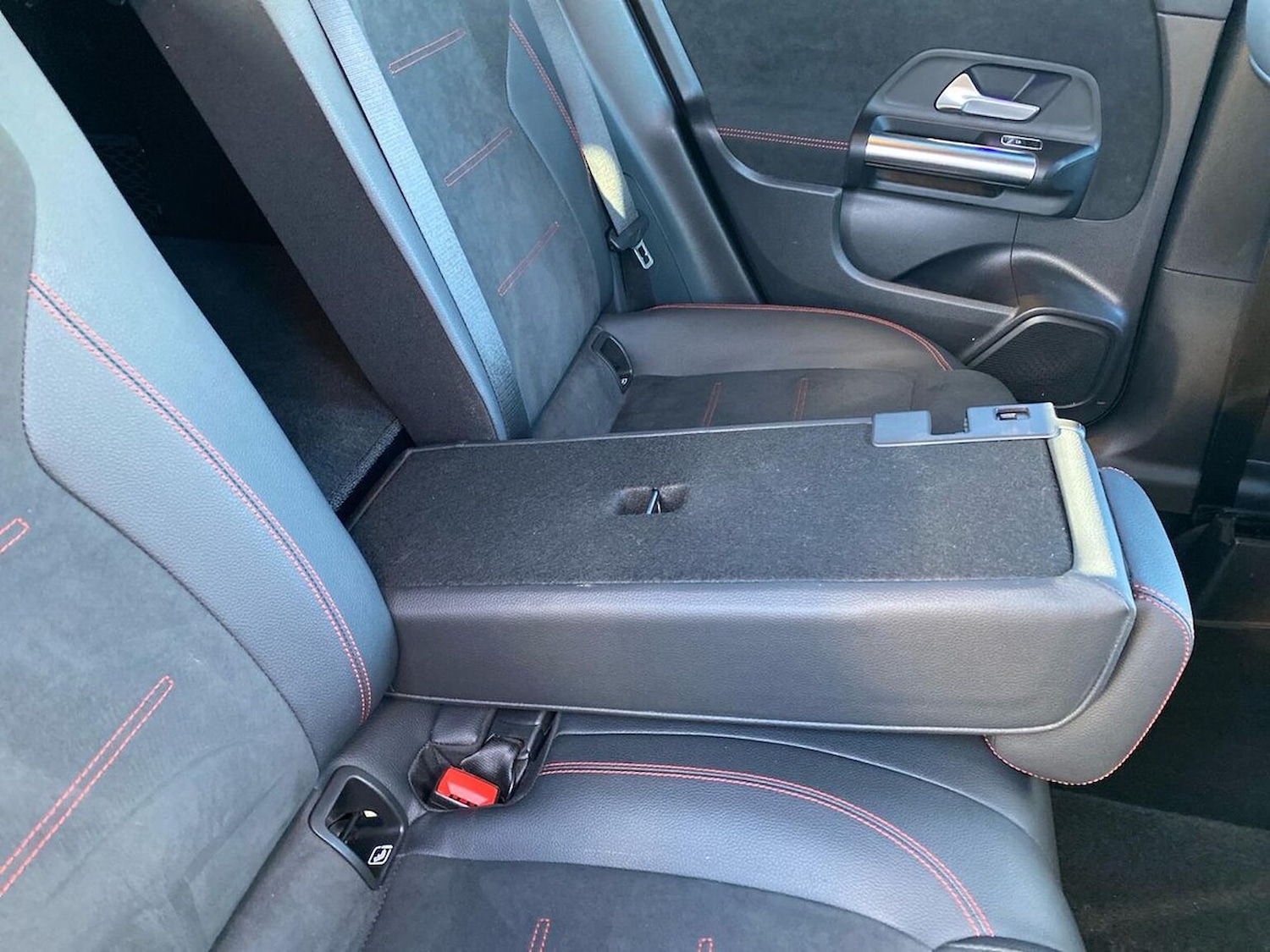 Used Mercedes-Benz GLA 2022 for sale - 76369165: Photo 40