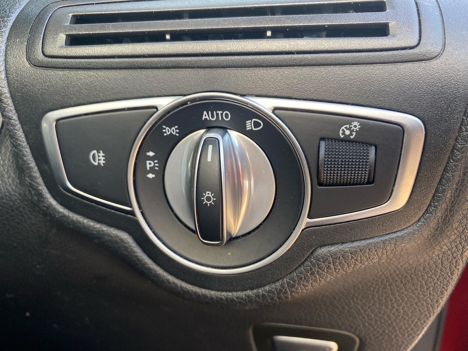 Used Mercedes-Benz GLC 2021 for sale - 76017887: Photo 22