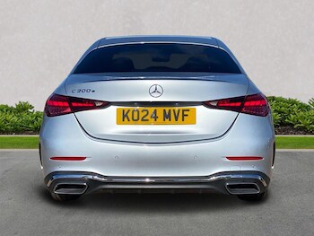 Used Mercedes-Benz C-Class 2024 for sale - 76187126: Photo 4