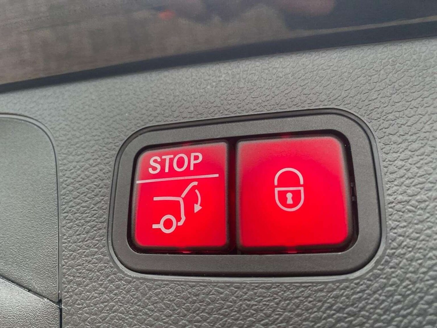 Used Mercedes-Benz GLC 2022 for sale - 77872113: Photo 39