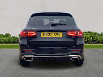 Used Mercedes-Benz GLC 2022 for sale - 77872113: Photo