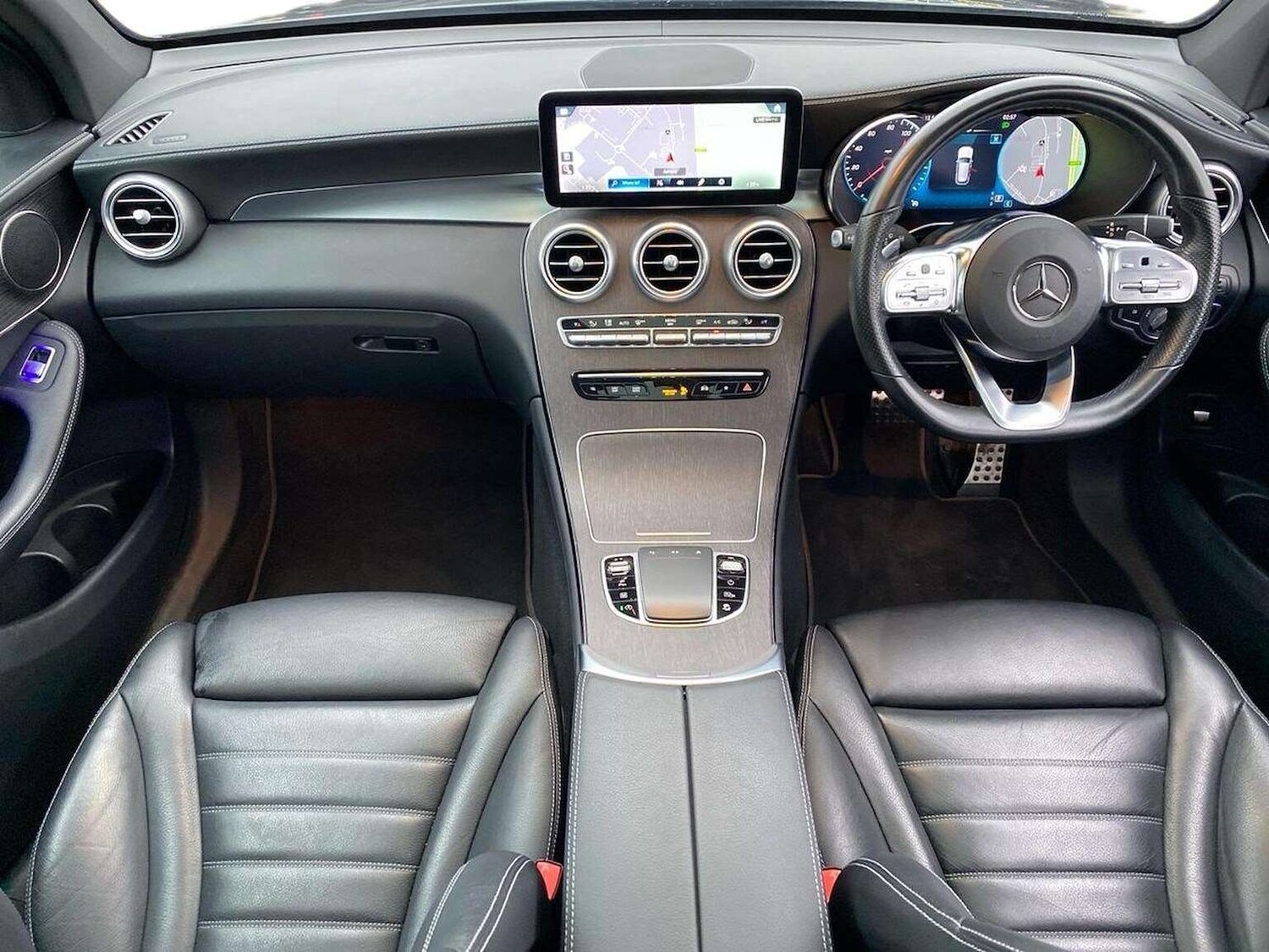 Used Mercedes-Benz GLC 2022 for sale - 77872113: Photo 8