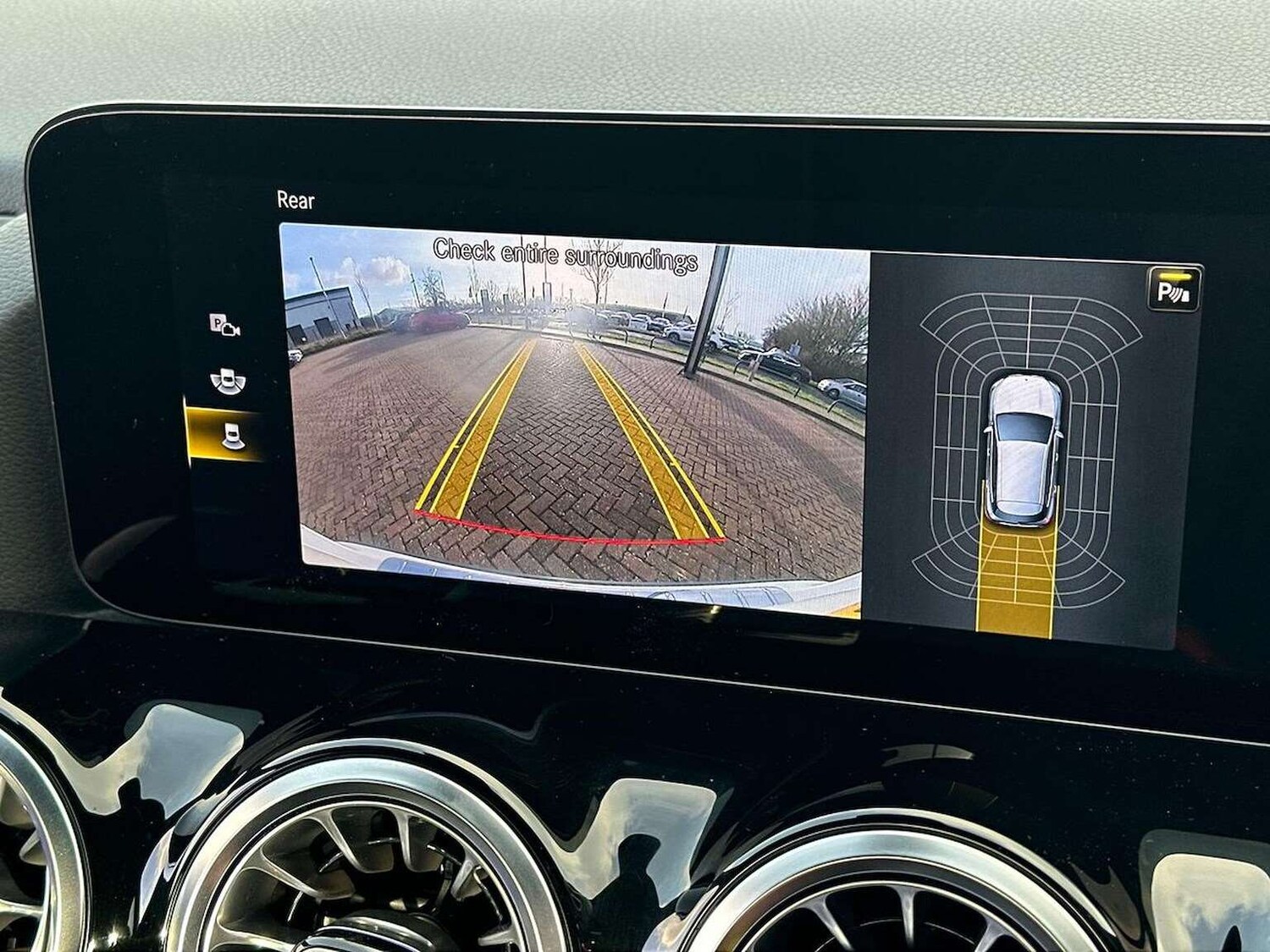 Used Mercedes-Benz GLA 2023 for sale - 77789505: Photo 23