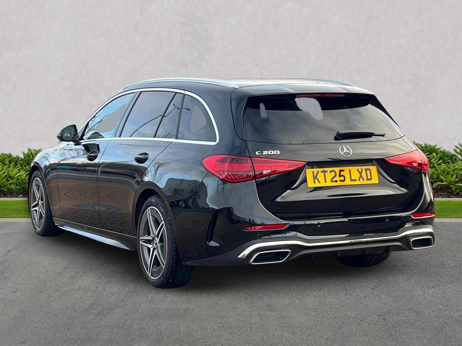 Used Mercedes-Benz C Class 2025 for sale - 77056649: Photo 2