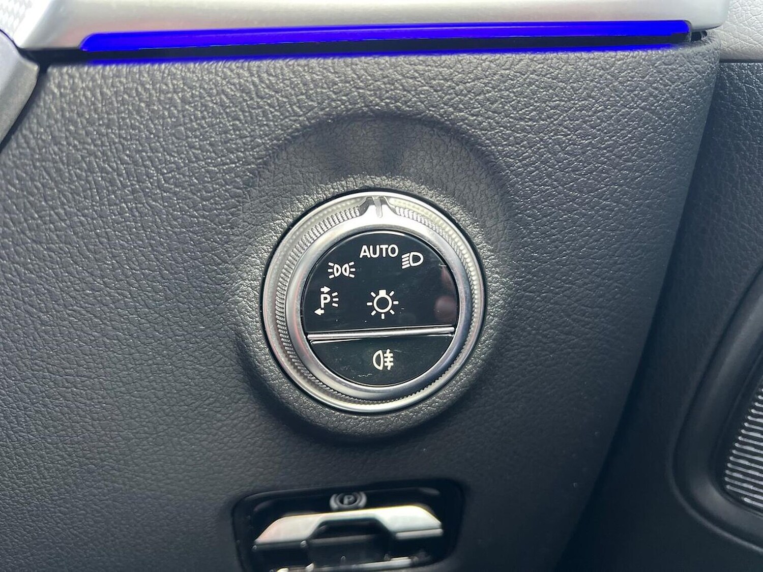 Used Mercedes-Benz C Class 2025 for sale - 77056649: Photo 24