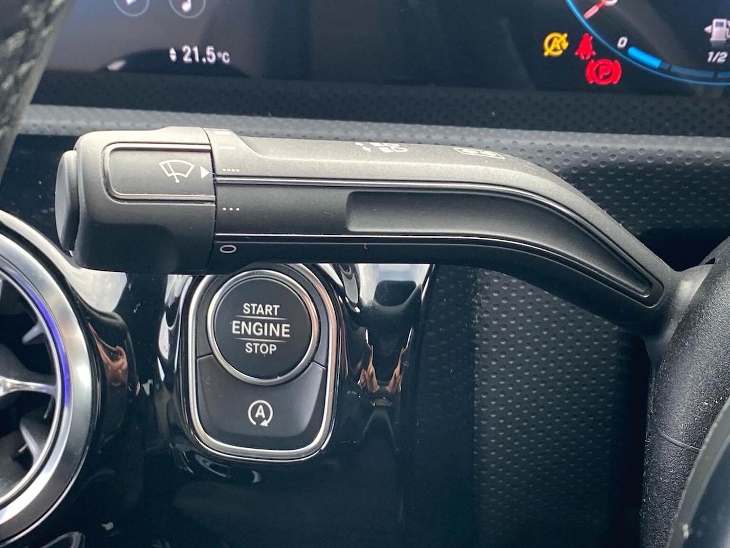 Used Mercedes-Benz CLA 2022 for sale - 76418170: Photo 28