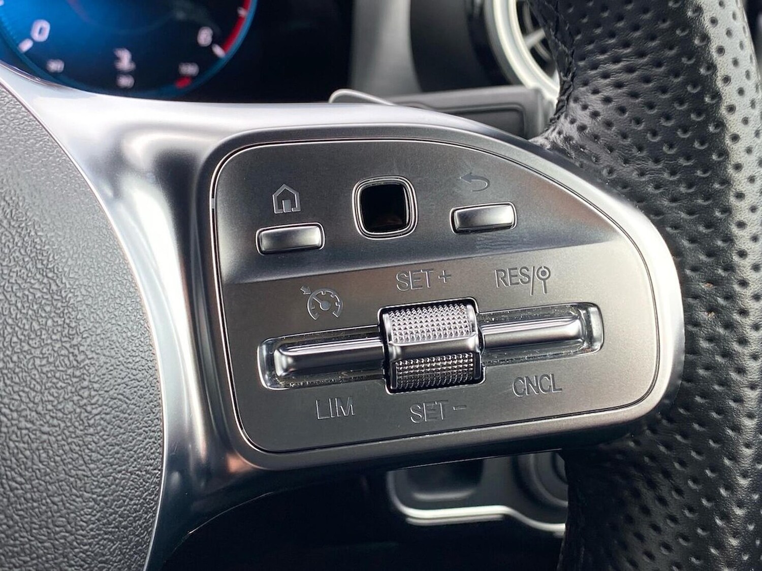 Used Mercedes-Benz CLA 2022 for sale - 76497335: Photo 27