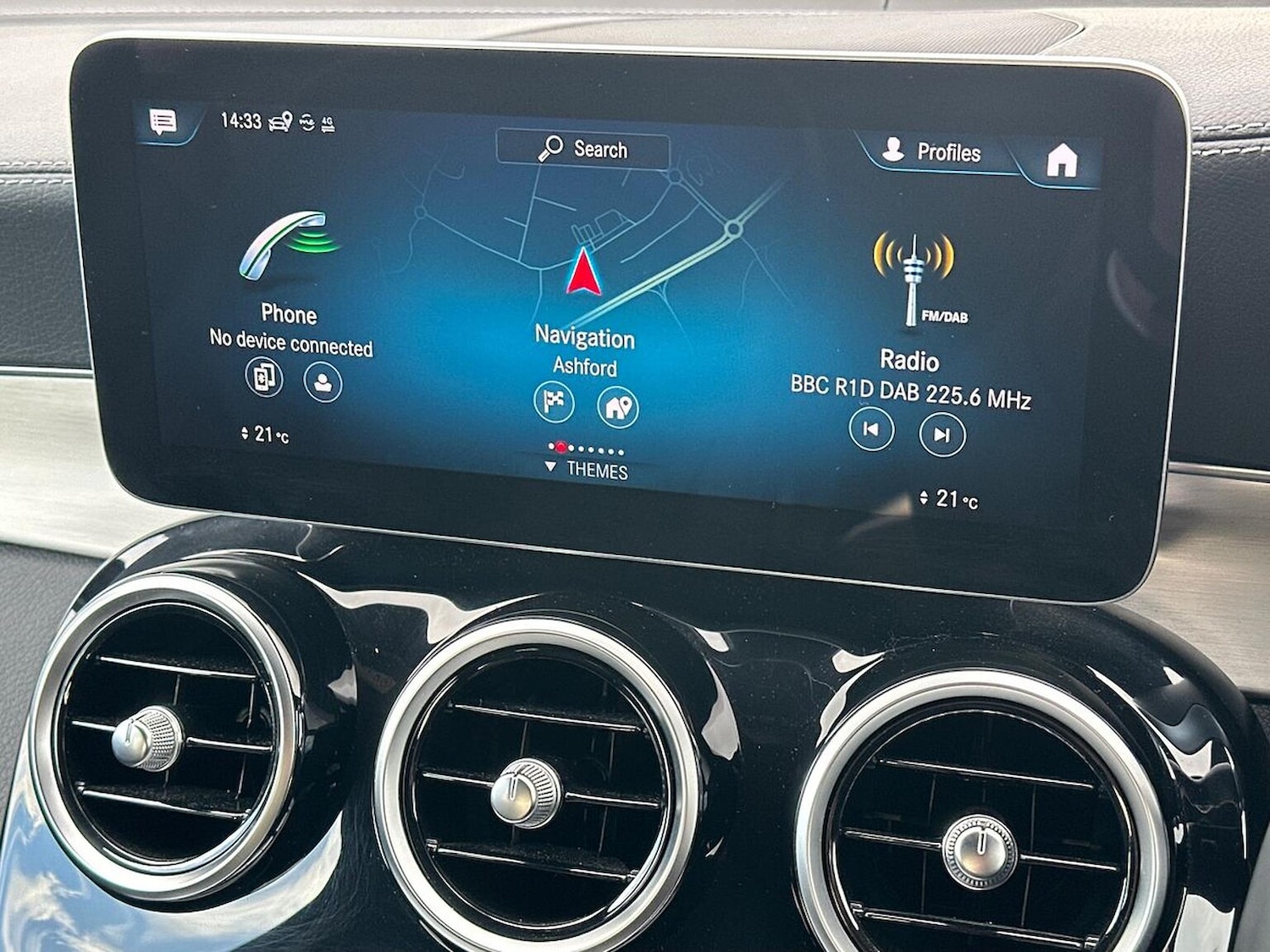 Used Mercedes-Benz GLC 2025 for sale - 76357850: Photo 11