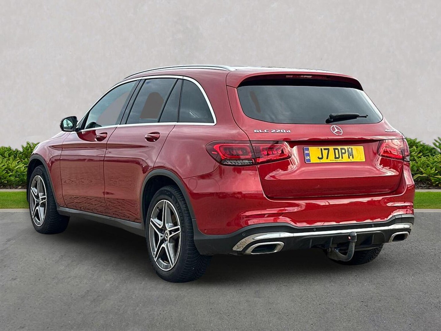Used Mercedes-Benz GLC 2025 for sale - 76357850: Photo 2