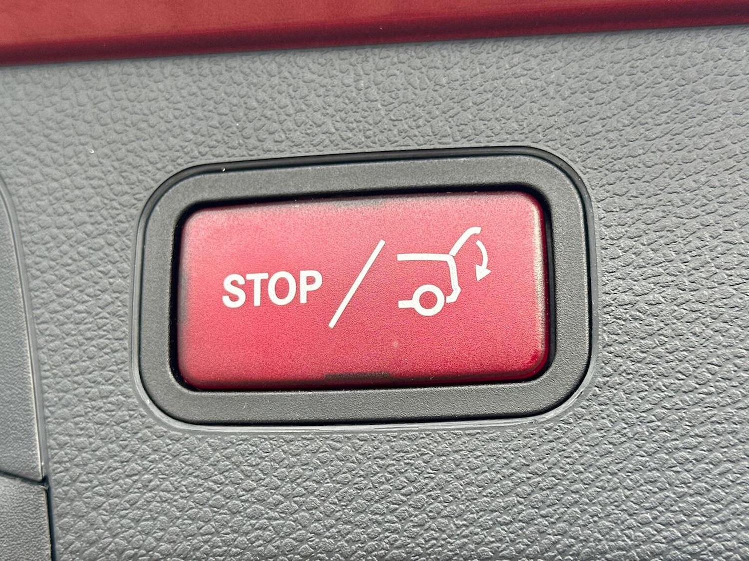 Used Mercedes-Benz GLC 2025 for sale - 76357850: Photo 39