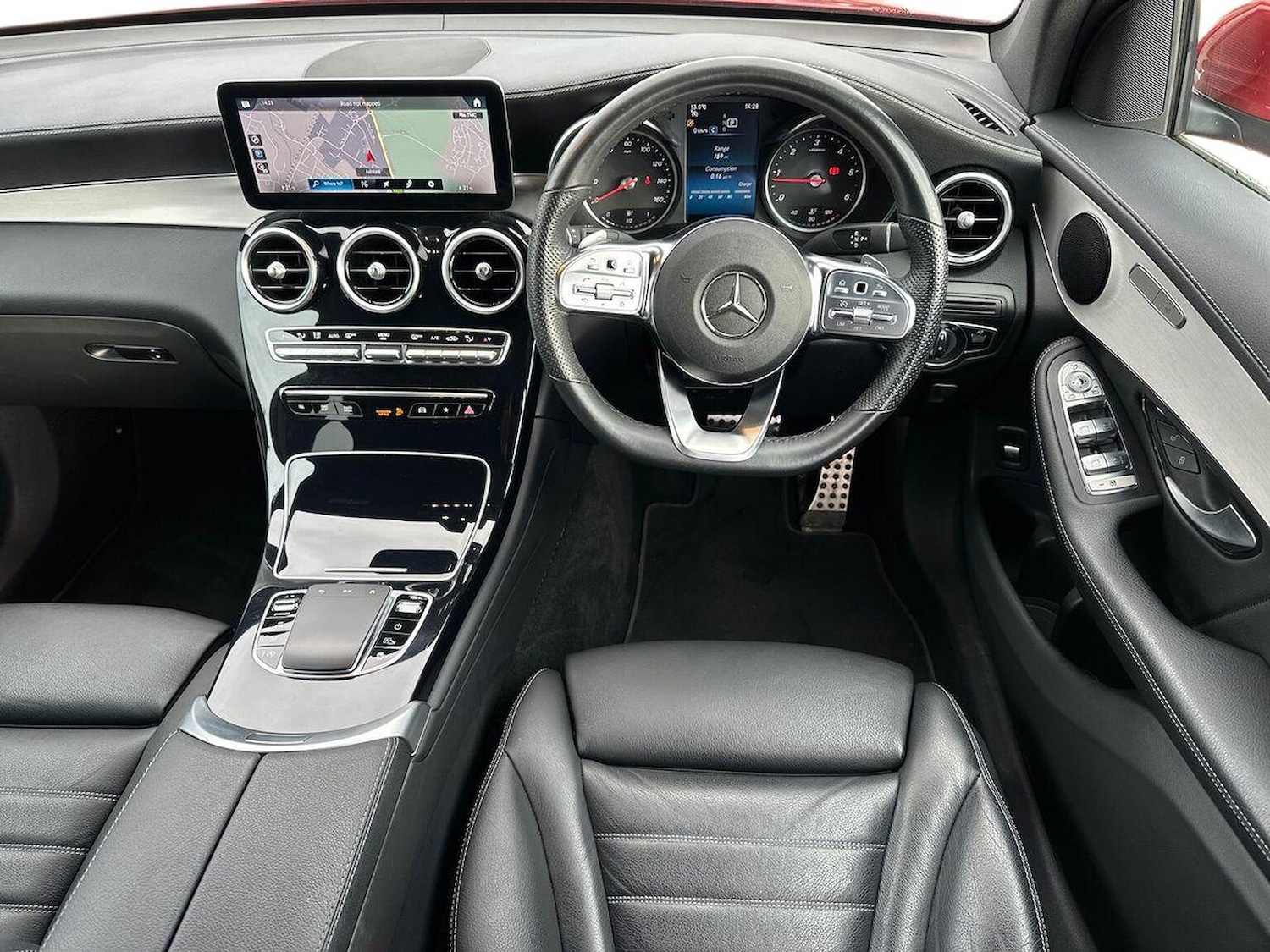 Used Mercedes-Benz GLC 2025 for sale - 76357850: Photo 8