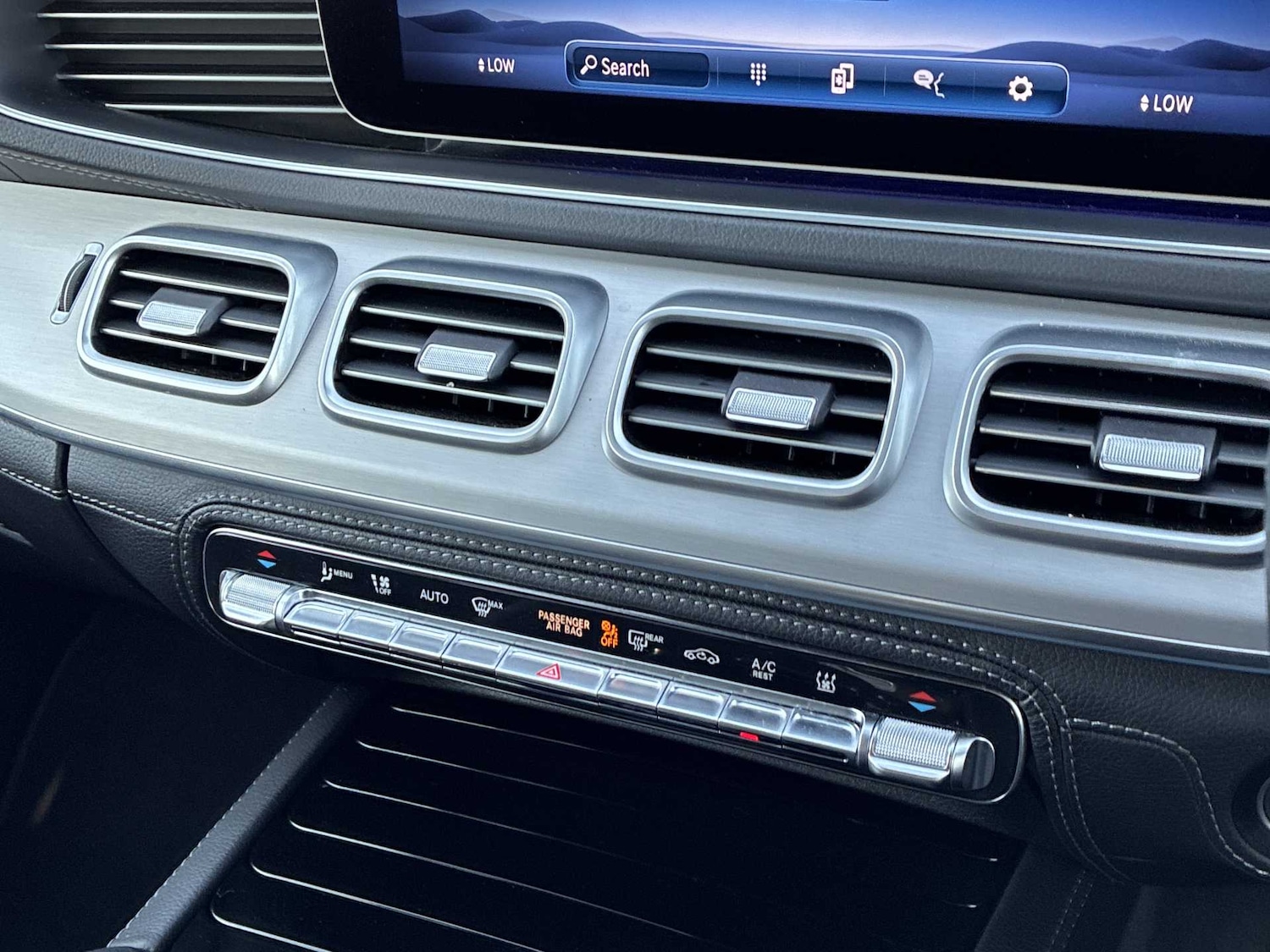 Used Mercedes-Benz GLE 2024 for sale - 78039335: Photo 12